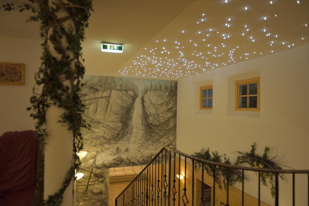 Hotel Traube Sankt Gallenkirch Exterior photo